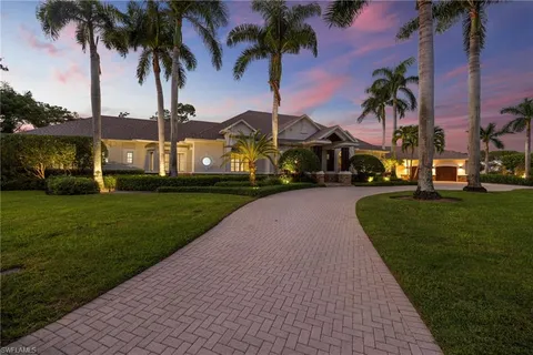 $6,495,000 | 707 Hickory Road, Naples, FL 34108