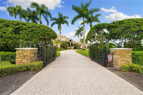 $5,995,000 | 707 Hickory Road, Naples, FL 34108