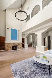 $5,995,000 | 707 Hickory Road, Naples, FL 34108