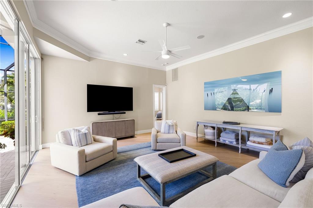 707 Hickory Road Naples, FL 34108 - Photo 28 of 47