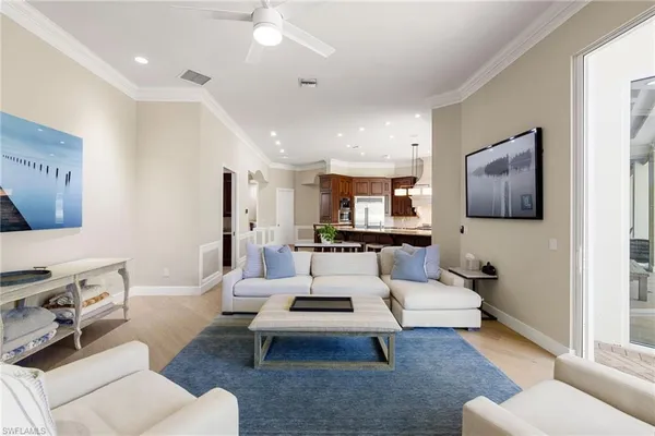 $5,495,000 | 707 Hickory Road, Naples, FL 34108