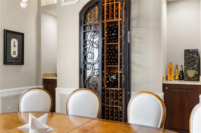 $6,495,000 | 707 Hickory Road, Naples, FL 34108