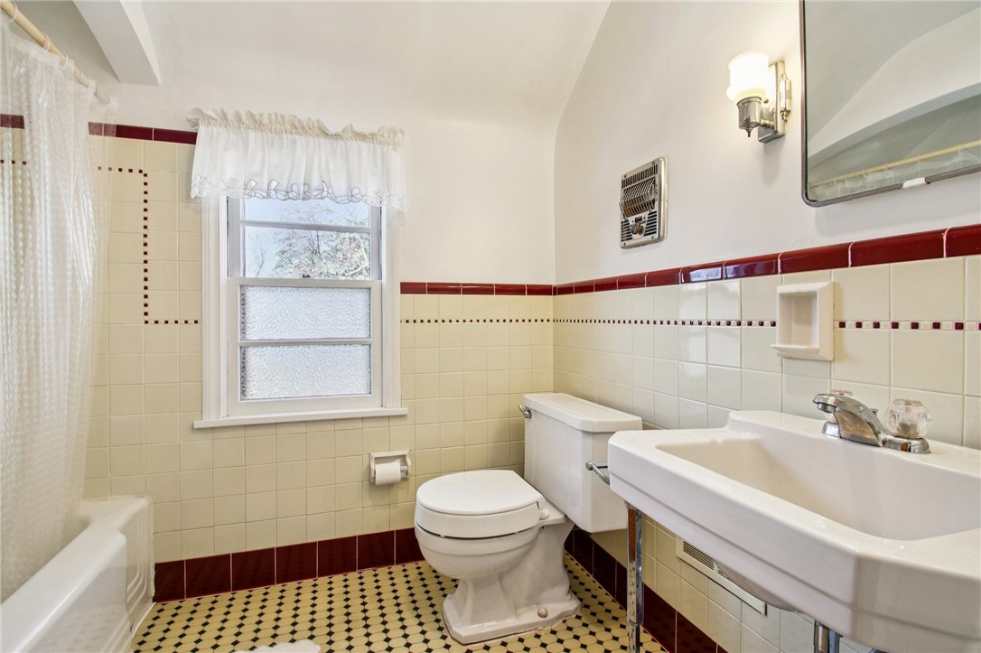 196 Belmeade Road Irondequoit, NY 14617 - Photo 31 of 49