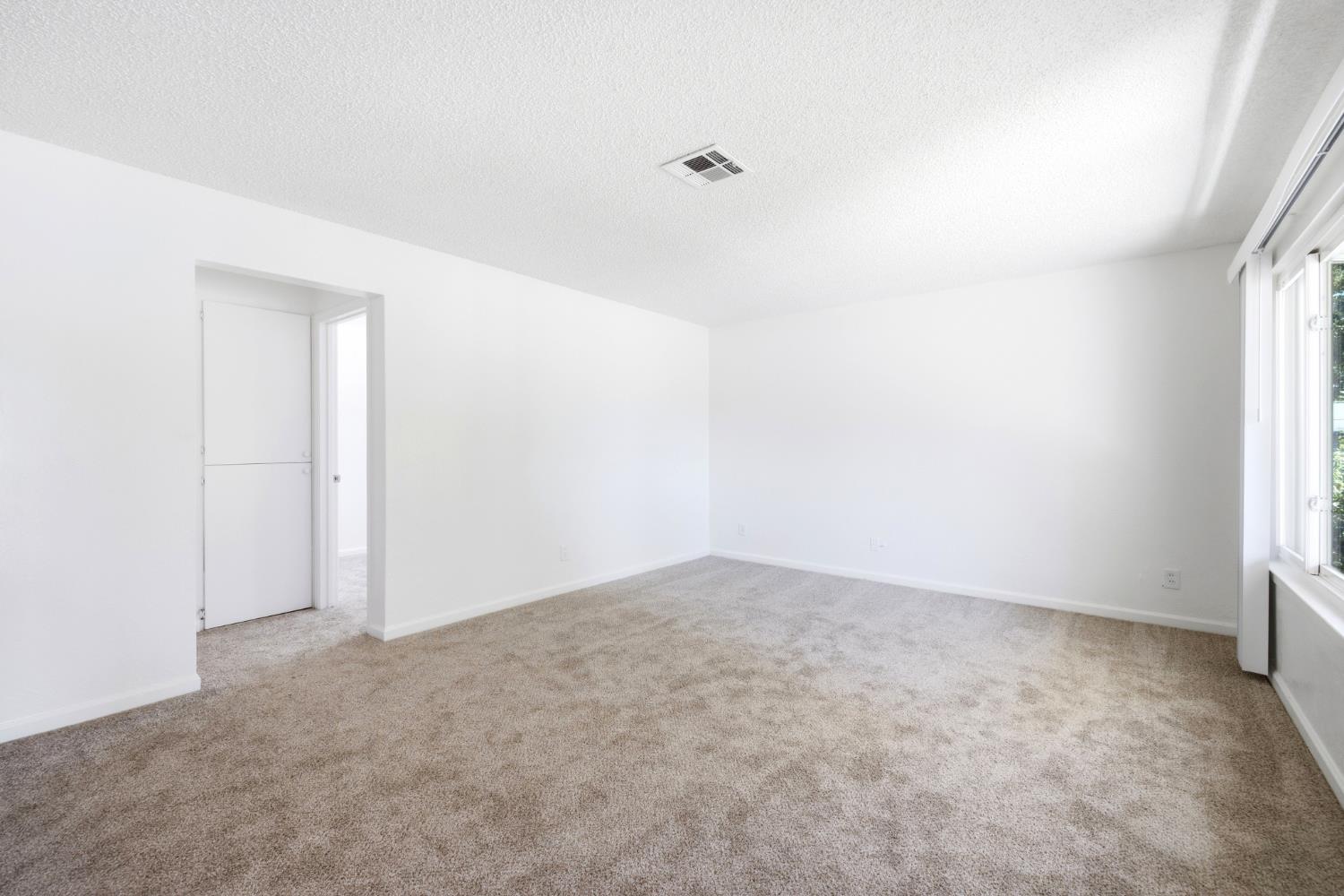 6353 Edgerton Way Carmichael, CA 95608 - Photo 32 of 47