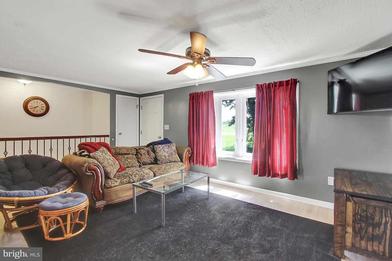 20 Highland Road Spring Grove, PA 17362 - Photo 3 of 26