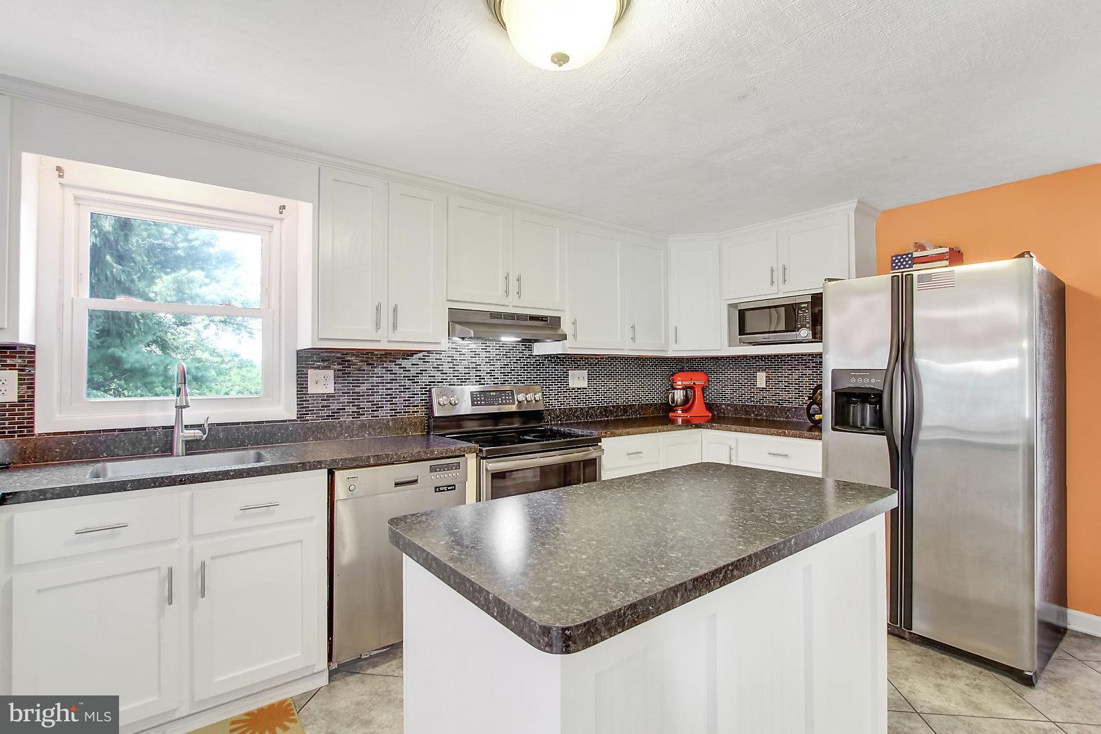 20 Highland Road Spring Grove, PA 17362 - Photo 7 of 26