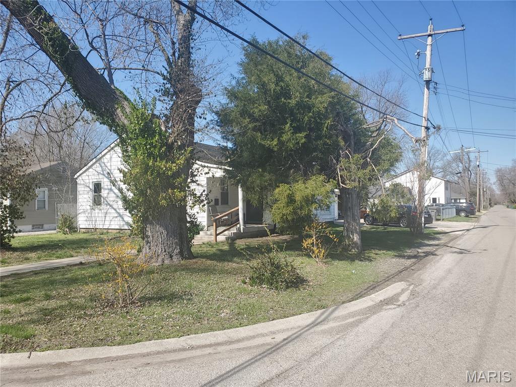 861 Pershing Street East St. Louis, IL 62203 - Photo 48 of 58