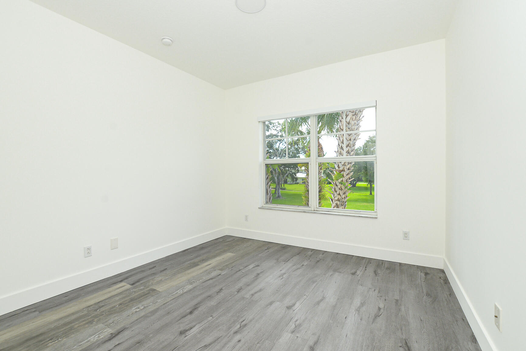 3944 Sabal Way Fort Pierce, FL 34981 - Photo 13 of 28 LR-9126