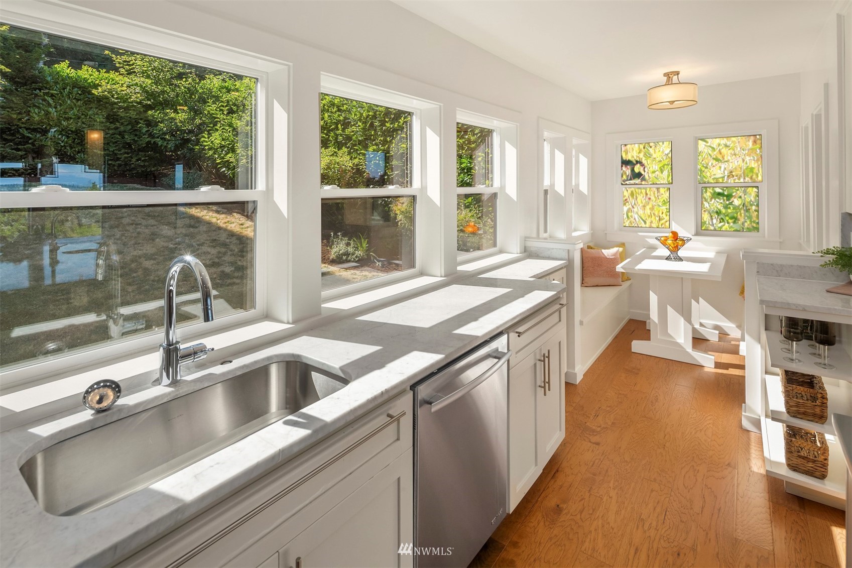 803 32nd Avenue South Seattle, WA 98144 - Photo 13 of 40