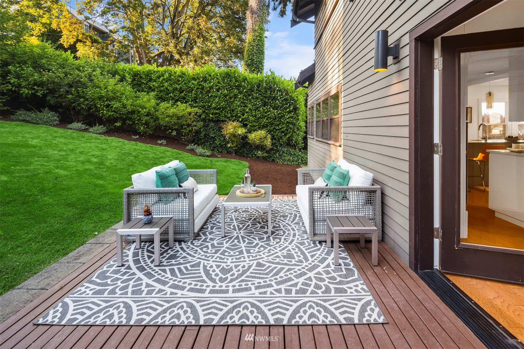 803 32nd Avenue South Seattle, WA 98144 - Photo 38 of 40