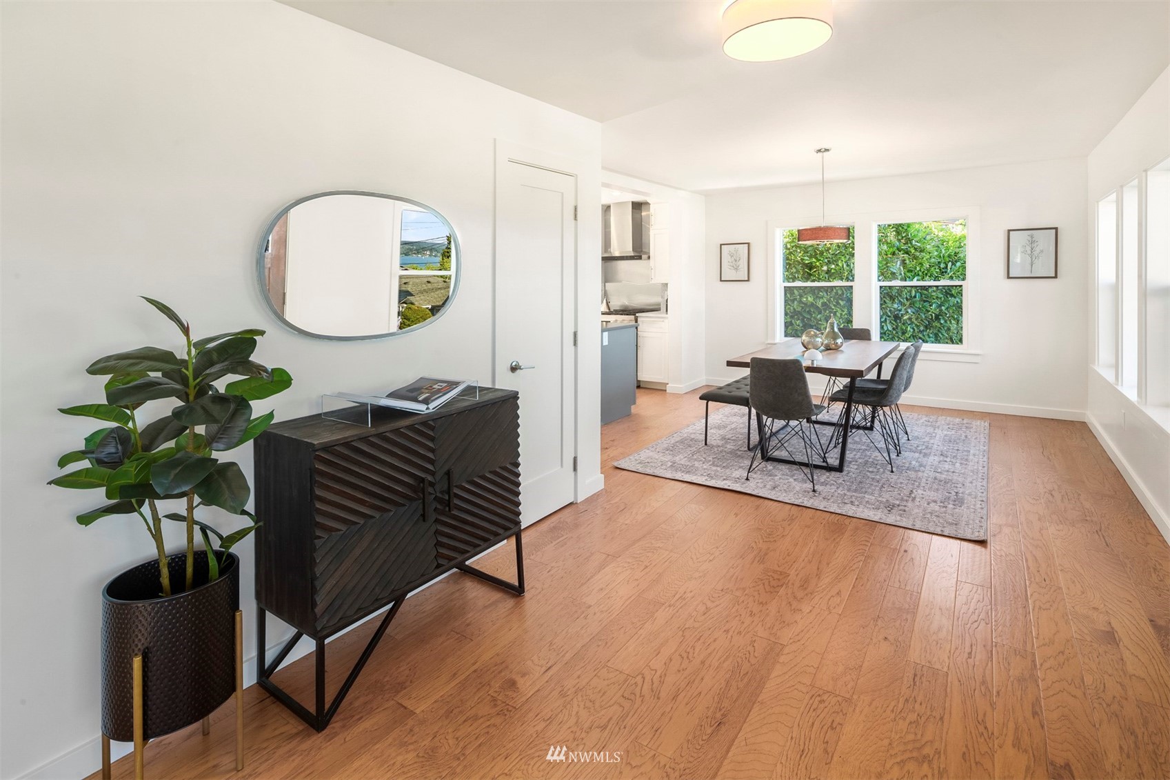 803 32nd Avenue South Seattle, WA 98144 - Photo 7 of 40