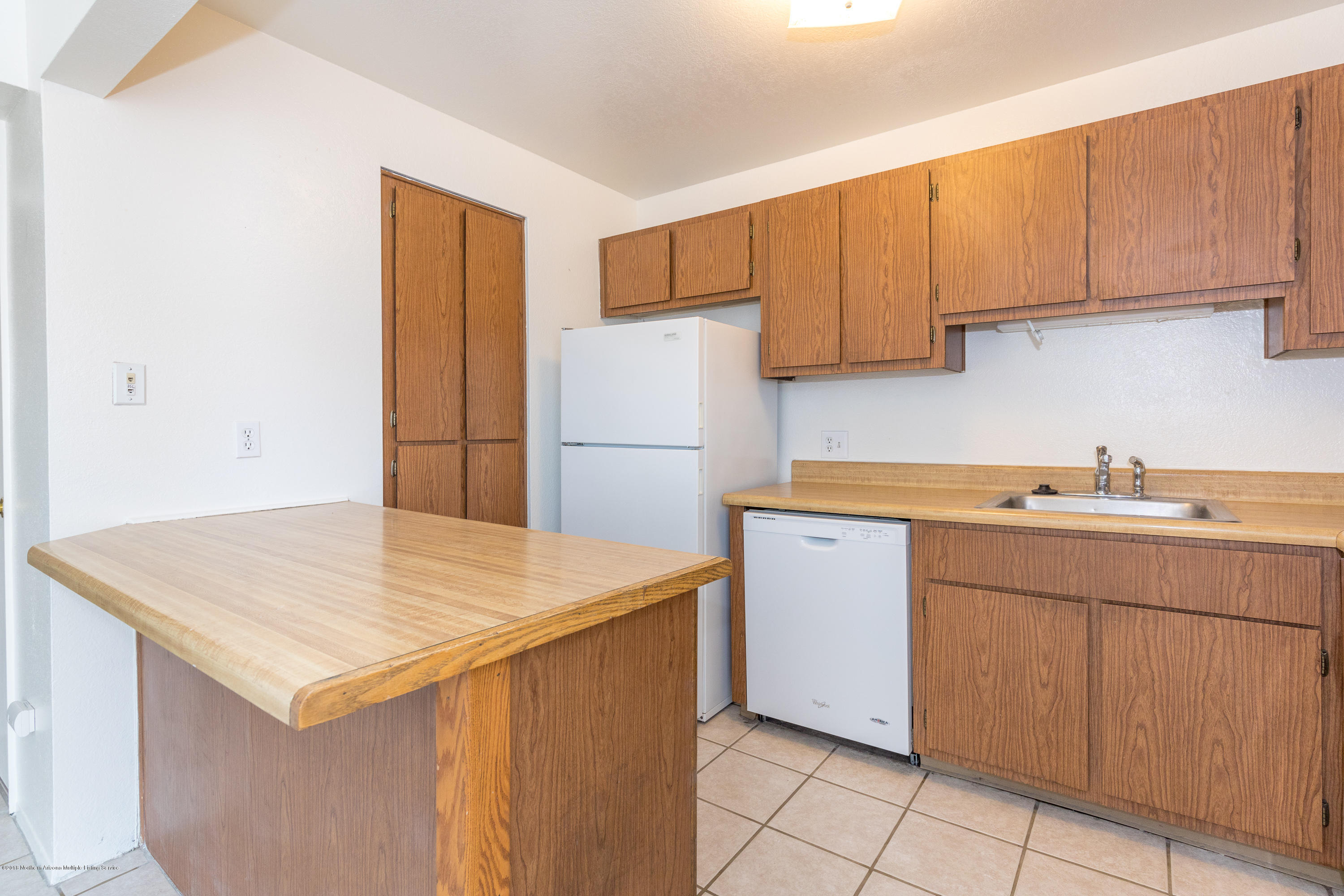 1200 South Riordan Ranch Street, Unit 14112 Flagstaff, AZ 86001 - Photo 4 of 24 CA6A7082-9