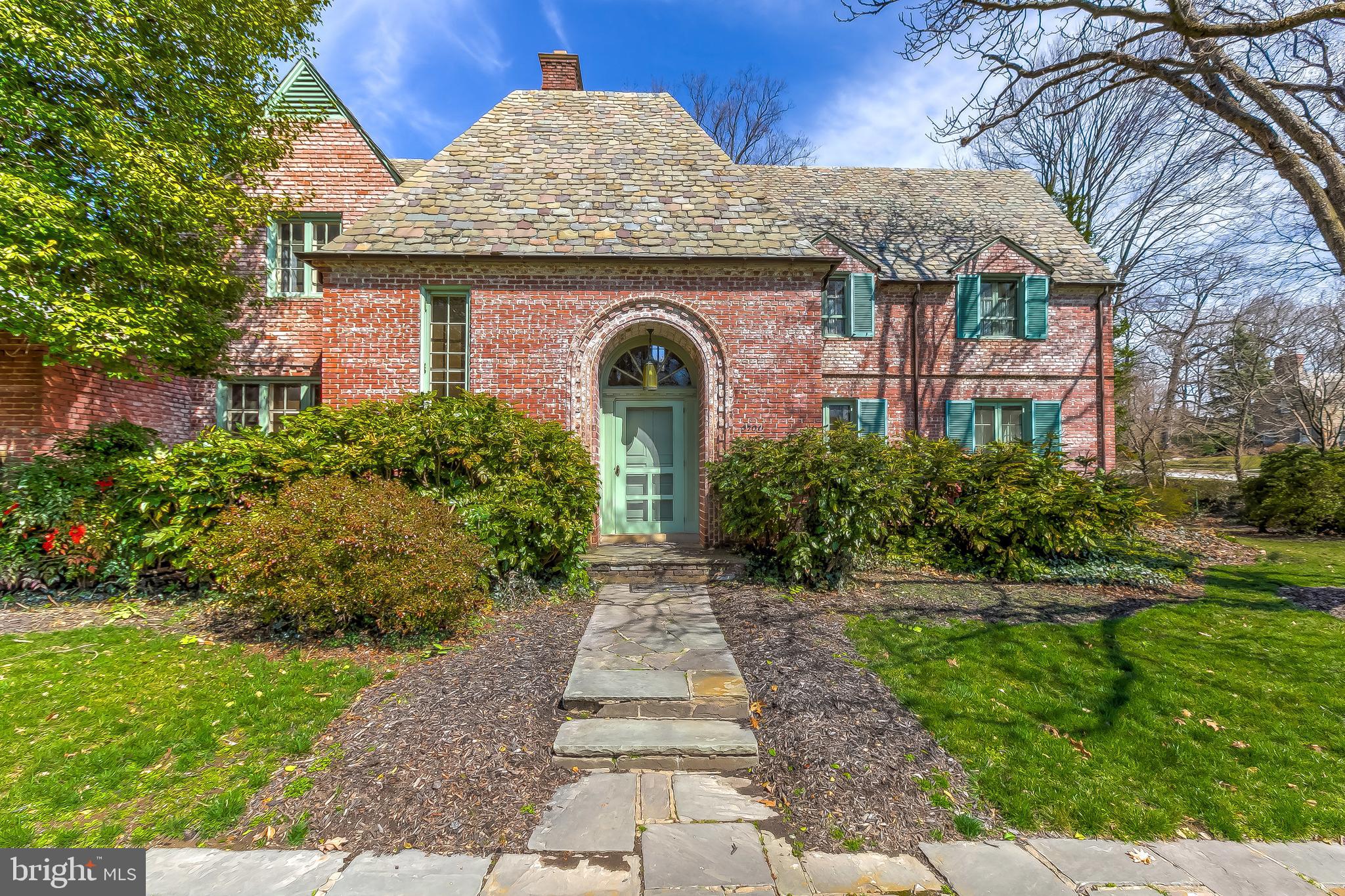 3700 Greenway Baltimore, MD 21218 - Photo 2 of 57