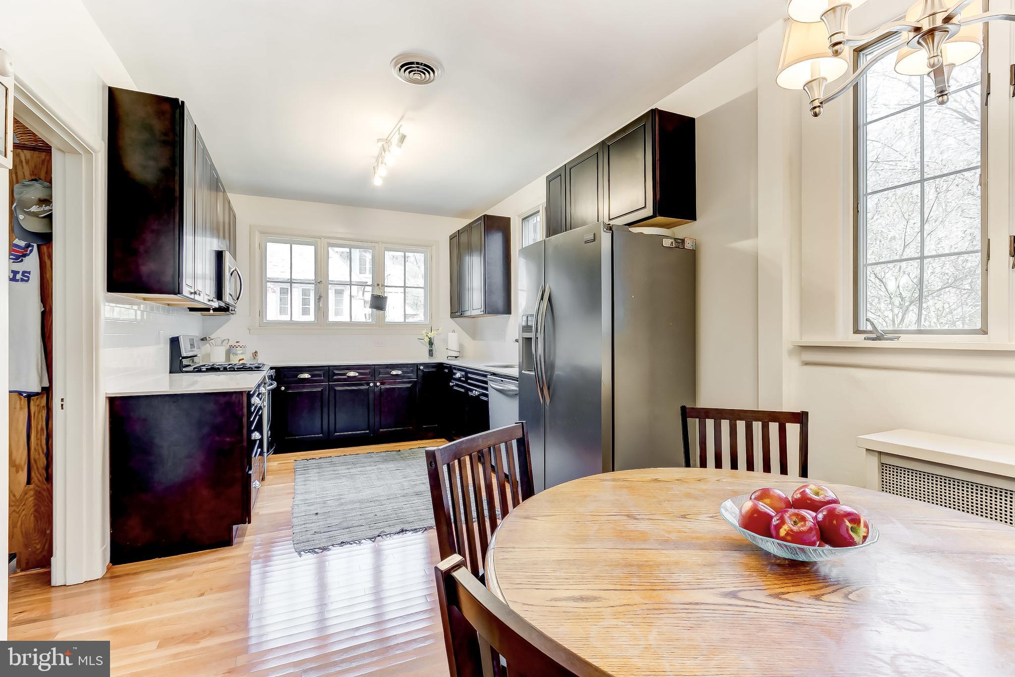 3700 Greenway Baltimore, MD 21218 - Photo 16 of 57