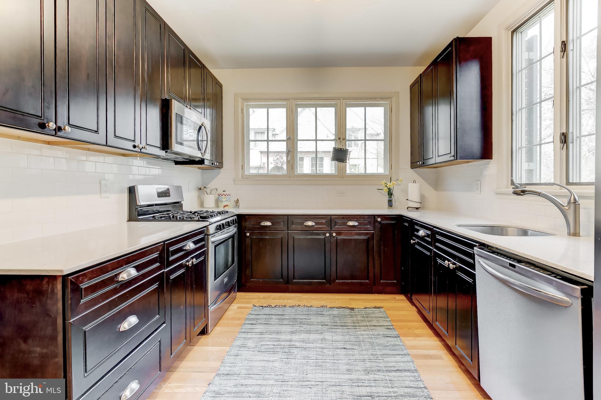 3700 Greenway Baltimore, MD 21218 - Photo 18 of 57