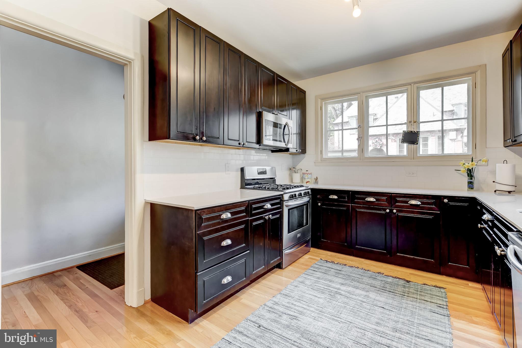 3700 Greenway Baltimore, MD 21218 - Photo 19 of 57