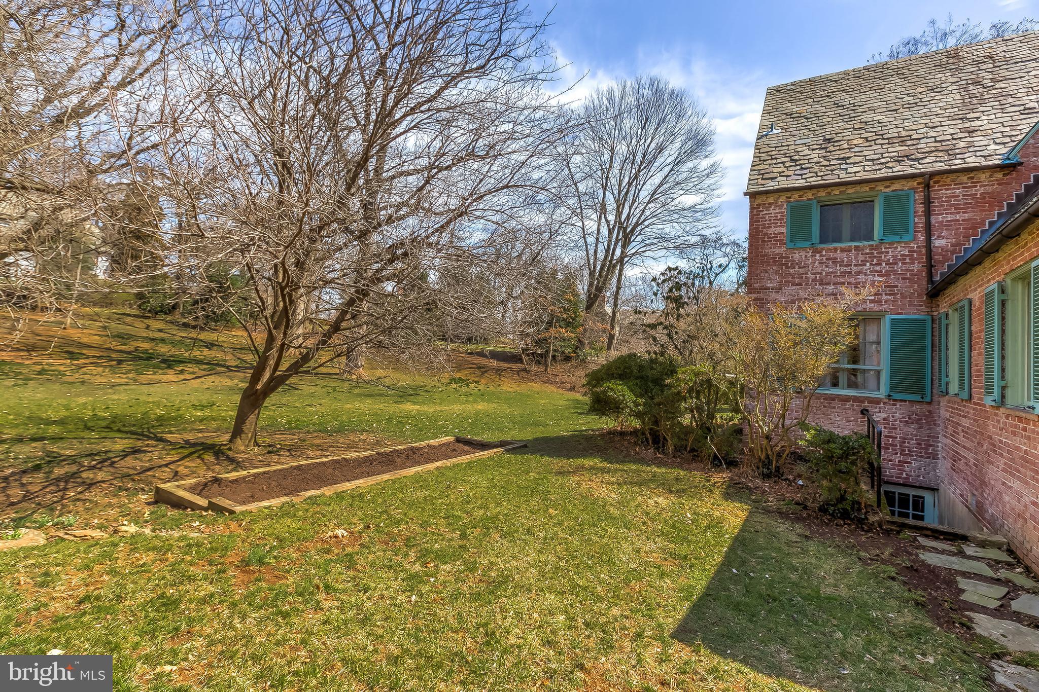 3700 Greenway Baltimore, MD 21218 - Photo 45 of 57