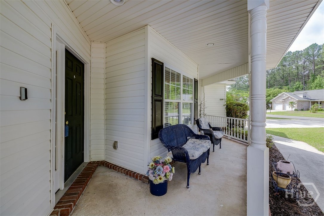 203 Haydon Court Rincon, GA 31326 - Photo 5 of 36 Photos were taken during the property’s previous listing in 2024 and may not reflect current conditions.