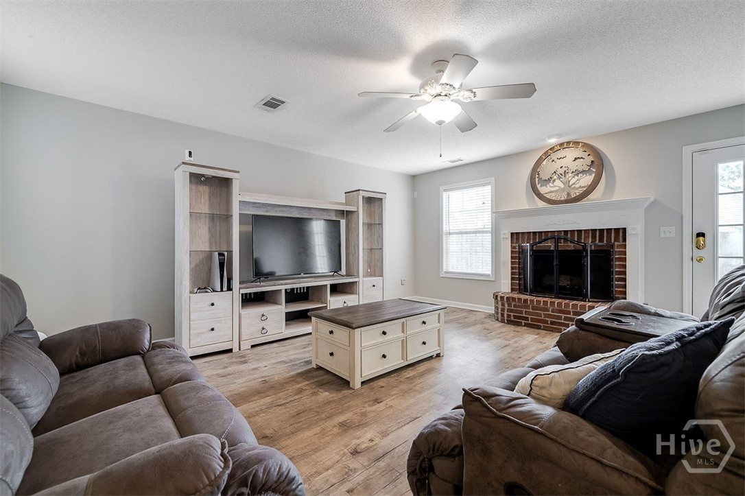 203 Haydon Court Rincon, GA 31326 - Photo 6 of 36 Photos were taken during the property’s previous listing in 2024 and may not reflect current conditions.