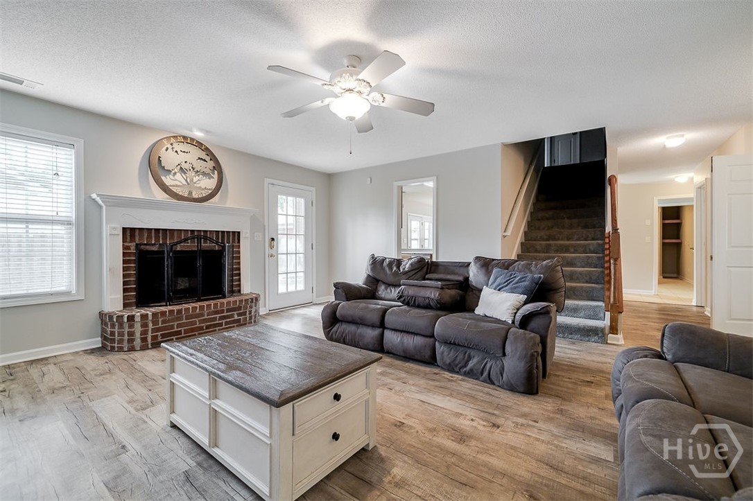 203 Haydon Court Rincon, GA 31326 - Photo 7 of 36 Photos were taken during the property’s previous listing in 2024 and may not reflect current conditions.