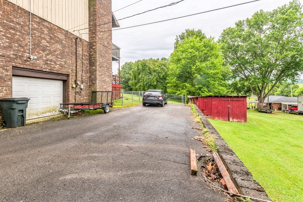 1225 Fox Chase Road Newport, TN 37821 - Photo 3 of 25 Gallery Image 3