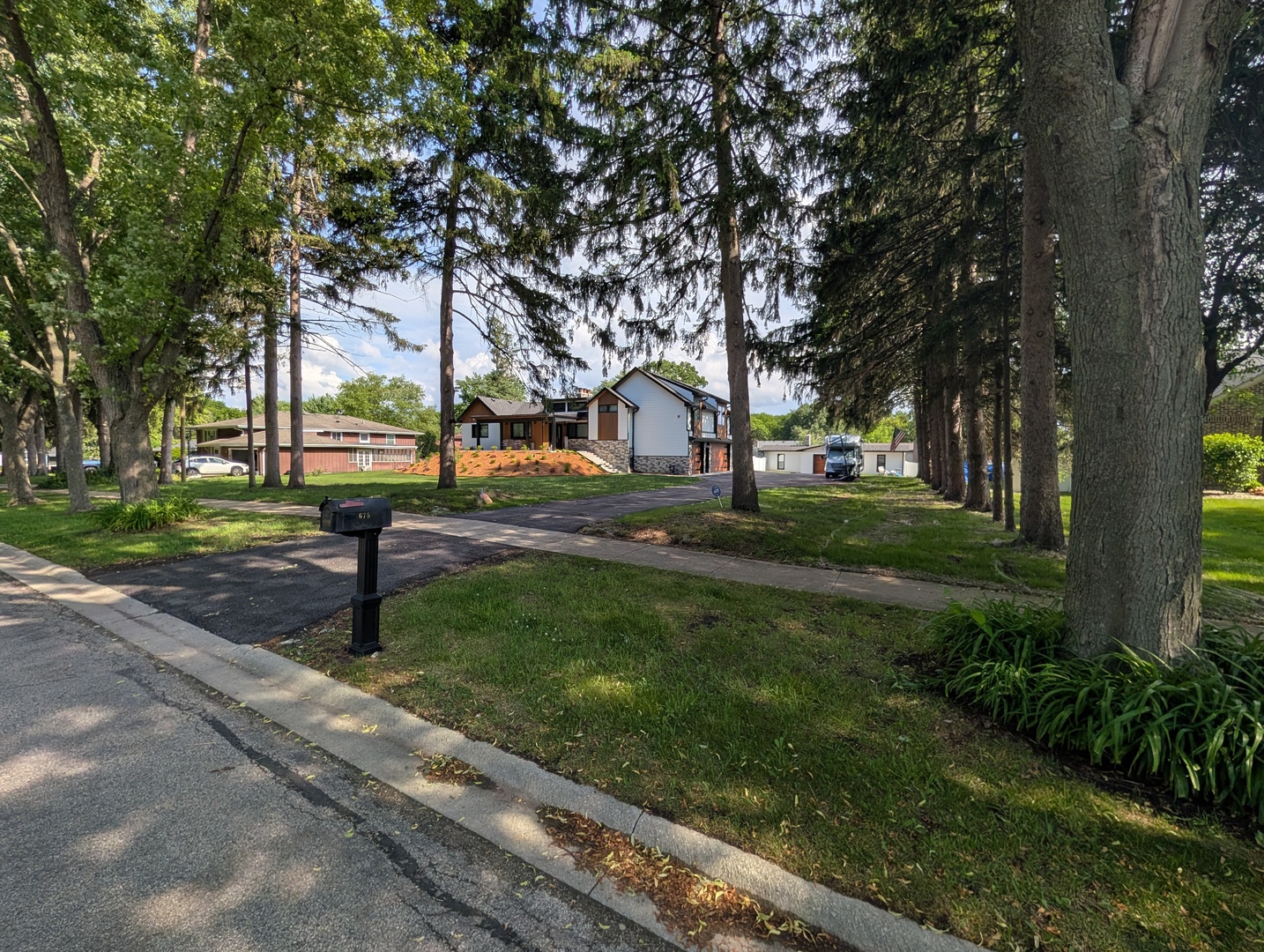 675 West Gilbert Road Palatine, IL 60067 - Photo 5 of 20