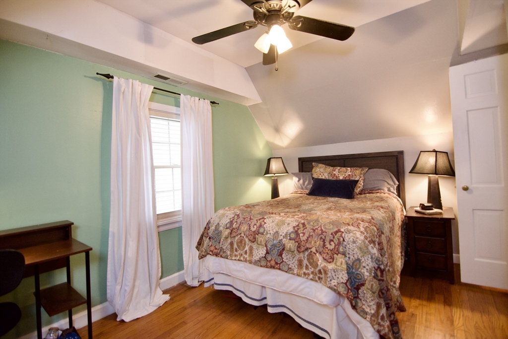 200 Florida Street Springfield, MA 01109 - Photo 26 of 41 Gallery Image 26