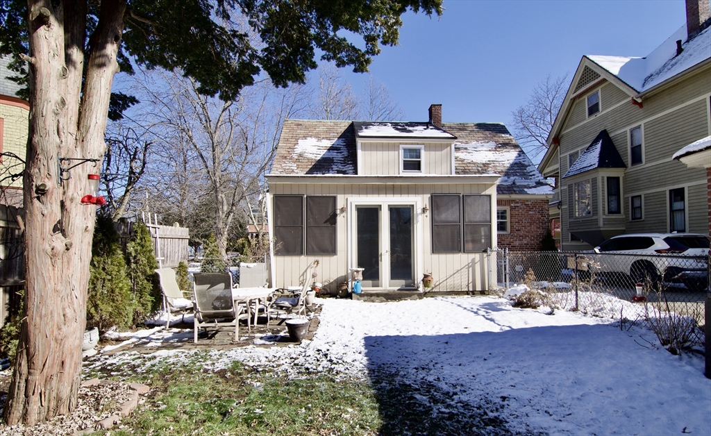 200 Florida Street Springfield, MA 01109 - Photo 3 of 41 Gallery Image 3