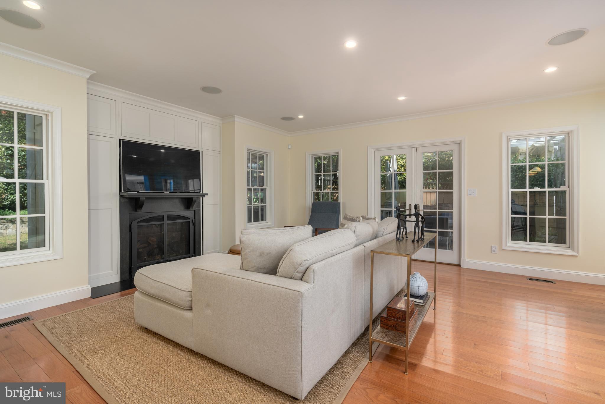 49 Observatory Circle Northwest Washington, DC 20008 - Photo 16 of 44