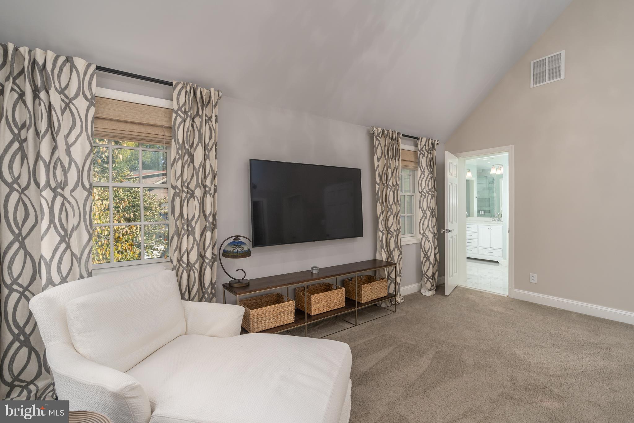 49 Observatory Circle Northwest Washington, DC 20008 - Photo 21 of 44