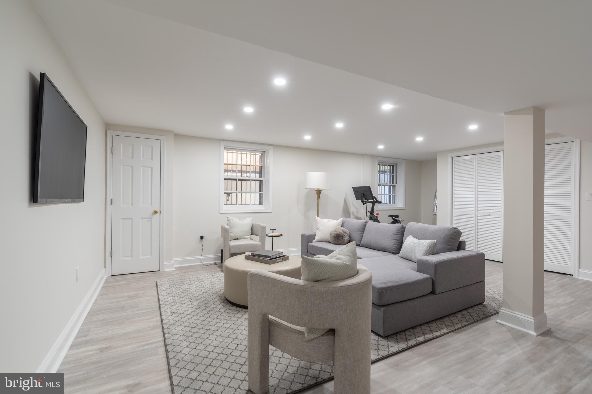 49 Observatory Circle Northwest Washington, DC 20008 - Photo 35 of 44