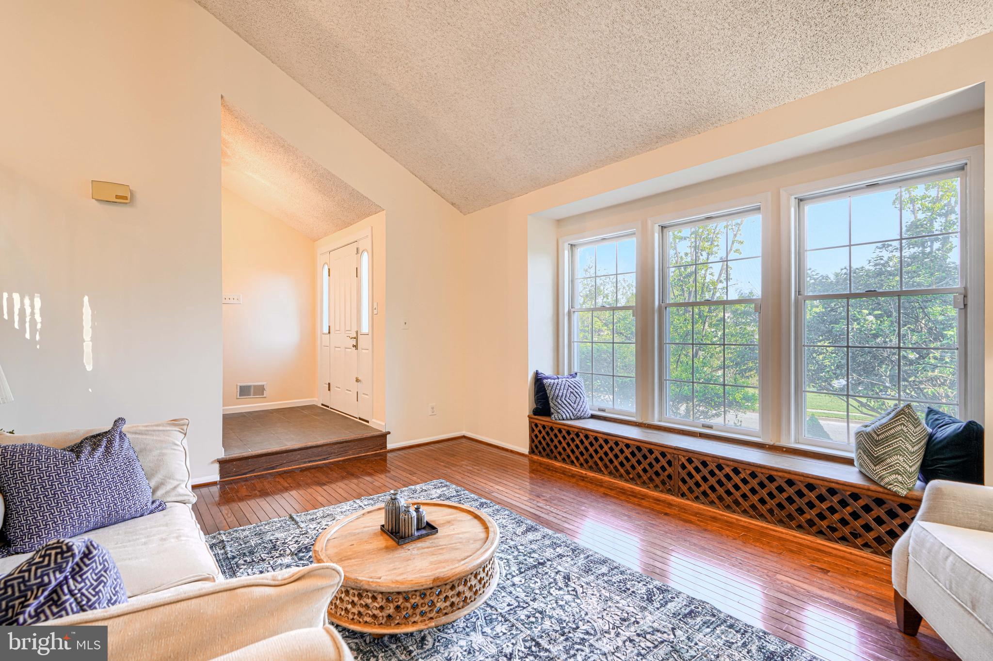 238 Hunters Ridge Road Lutherville-Timonium, MD 21093 - Photo 6 of 61