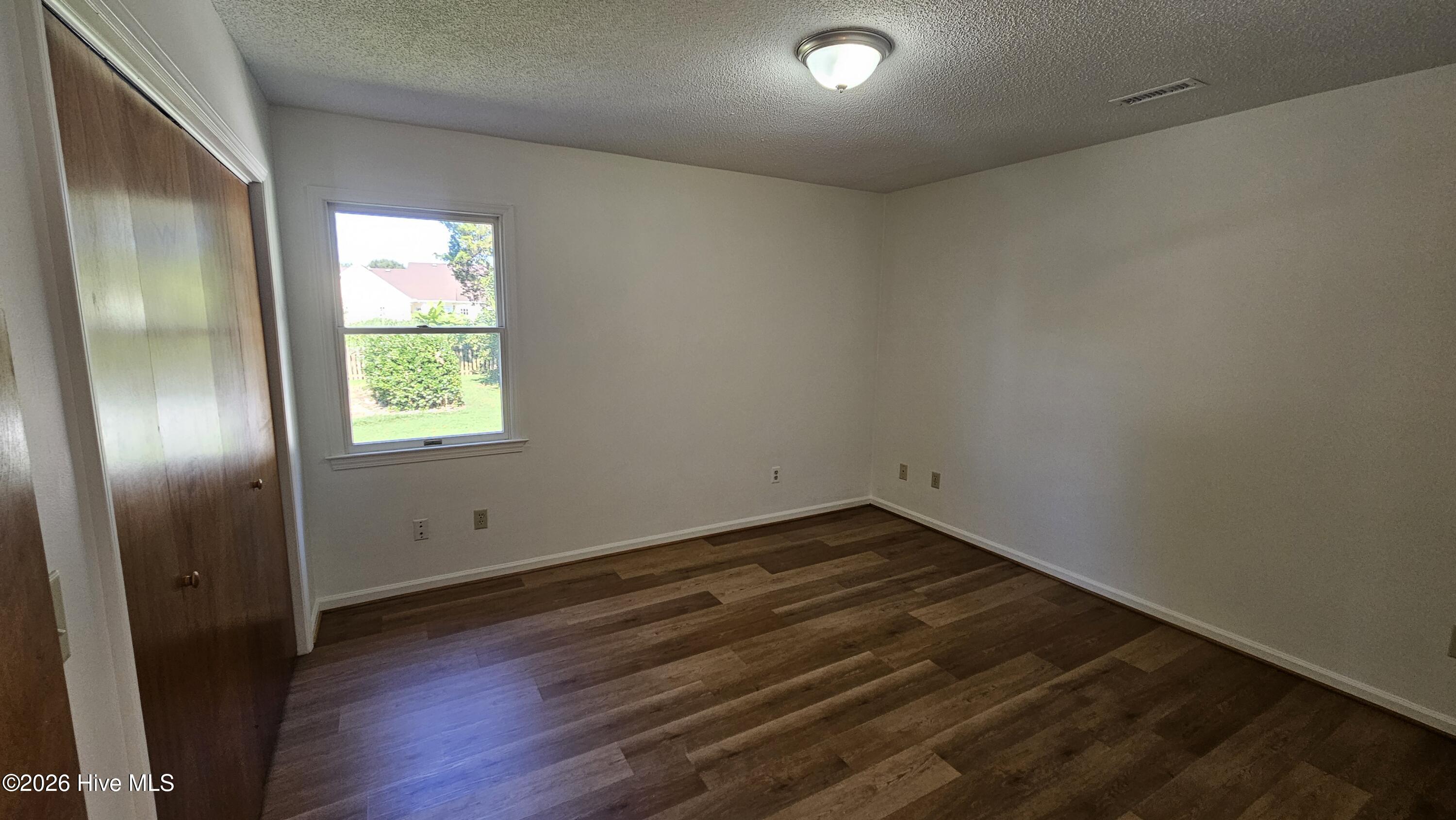 145 Launch Landing Road Moyock, NC 27958 - Photo 17 of 22 Gallery Image 17