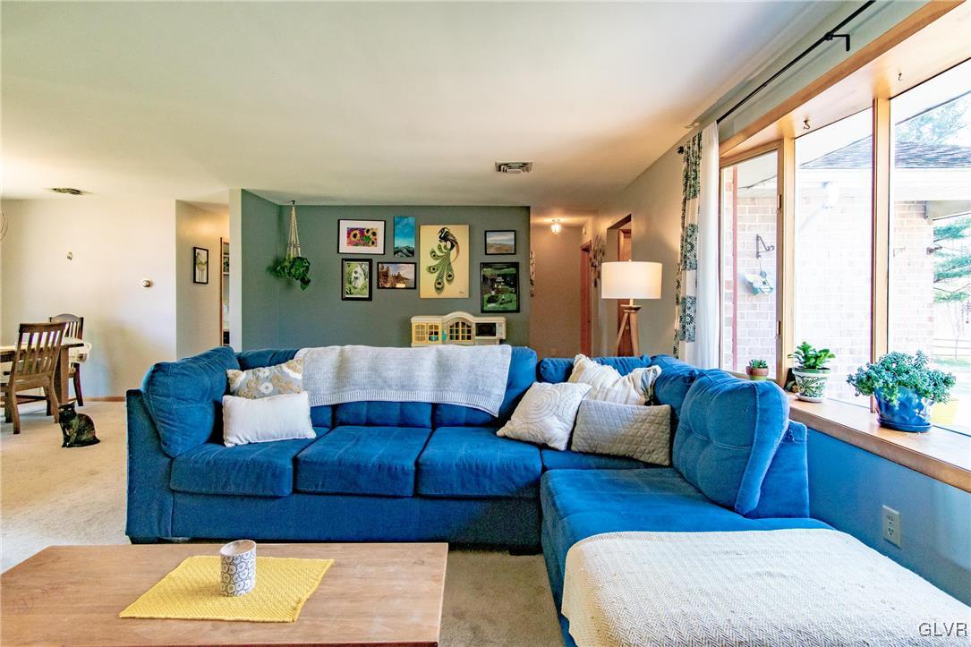 3459 Church Road Northampton, PA 18067 - Photo 8 of 40 Gallery Image 8