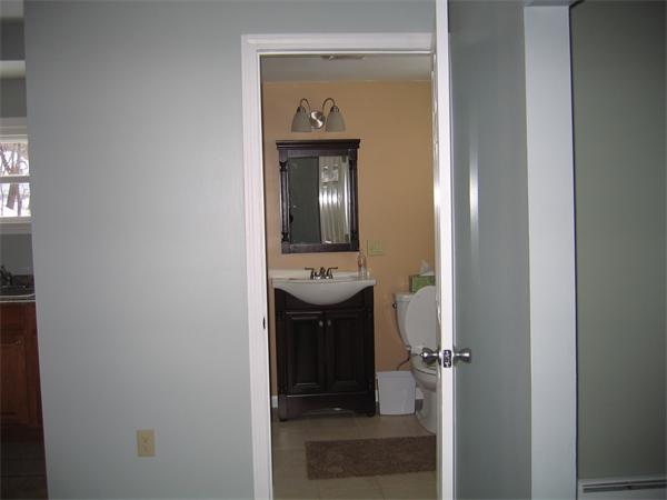 5 Ralph Avenue South Hadley, MA 01075 - Photo 7 of 16 Gallery Image 7