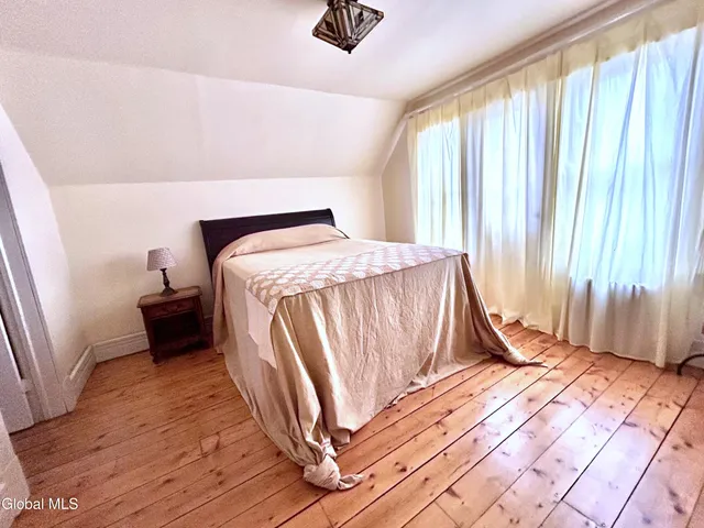 $239,000 | 12 Park View Court, Troy, NY 12180