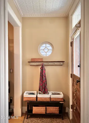 $239,000 | 12 Park View Court, Troy, NY 12180