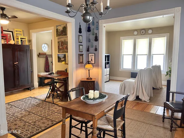 $239,000 | 12 Park View Court, Troy, NY 12180