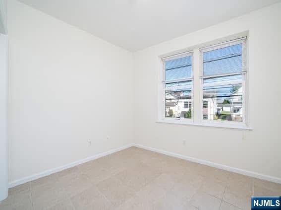 613 Ridge Road, Unit 2R Lyndhurst, NJ 07071 - Photo 7 of 14 Gallery Image 7