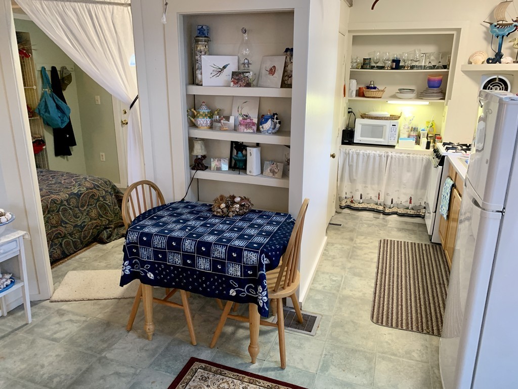 3 Maple Street, Unit 2 Wareham, MA 02532 - Photo 10 of 19 Gallery Image 10