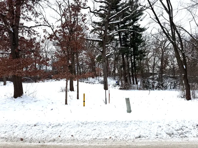 $109,900 | 371 Totem Road, St. Paul, MN 55119