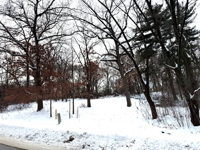 $109,900 | 371 Totem Road, St. Paul, MN 55119