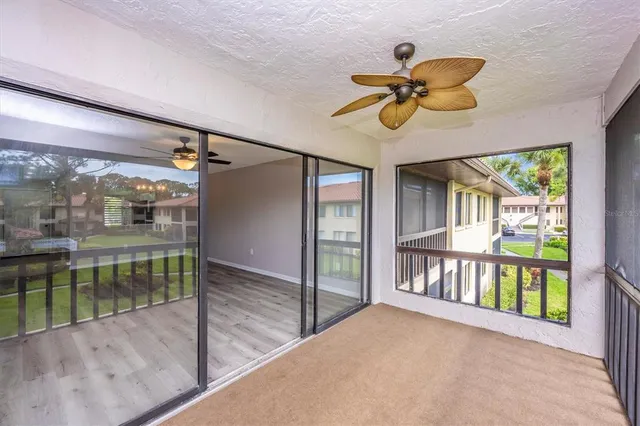 a view of empty room with front door