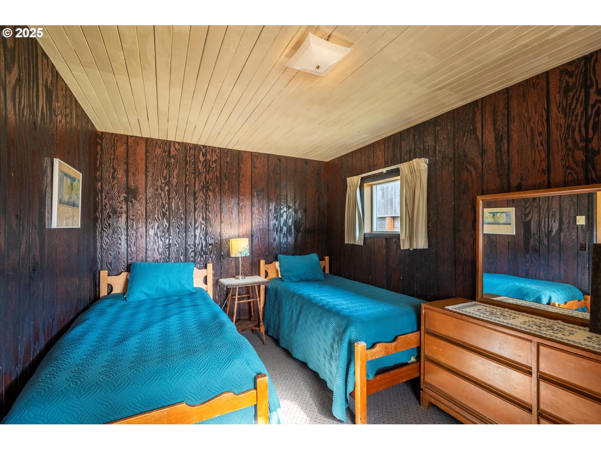 1920 Beach Loop Road Bandon, OR 97411 - Photo 18 of 34 Bedroom