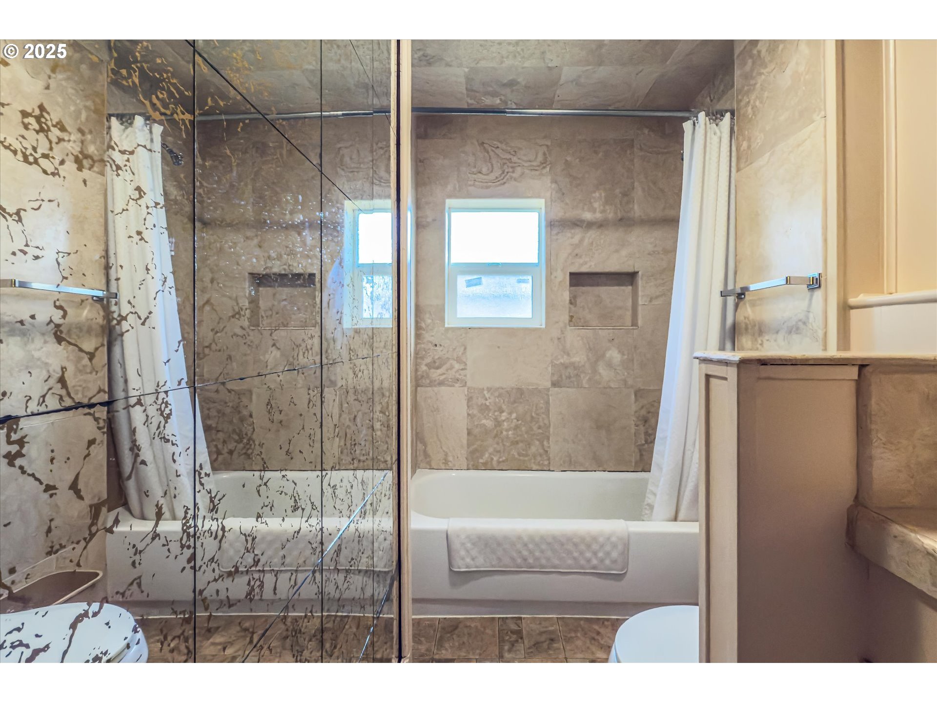 1920 Beach Loop Road Bandon, OR 97411 - Photo 21 of 34