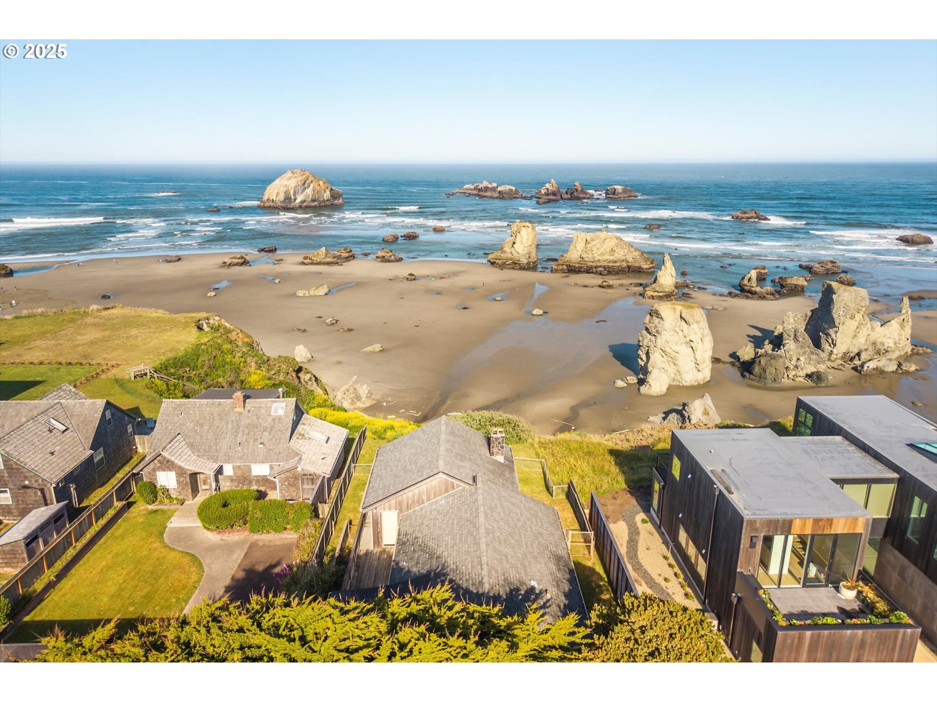 1920 Beach Loop Road Bandon, OR 97411 - Photo 25 of 34