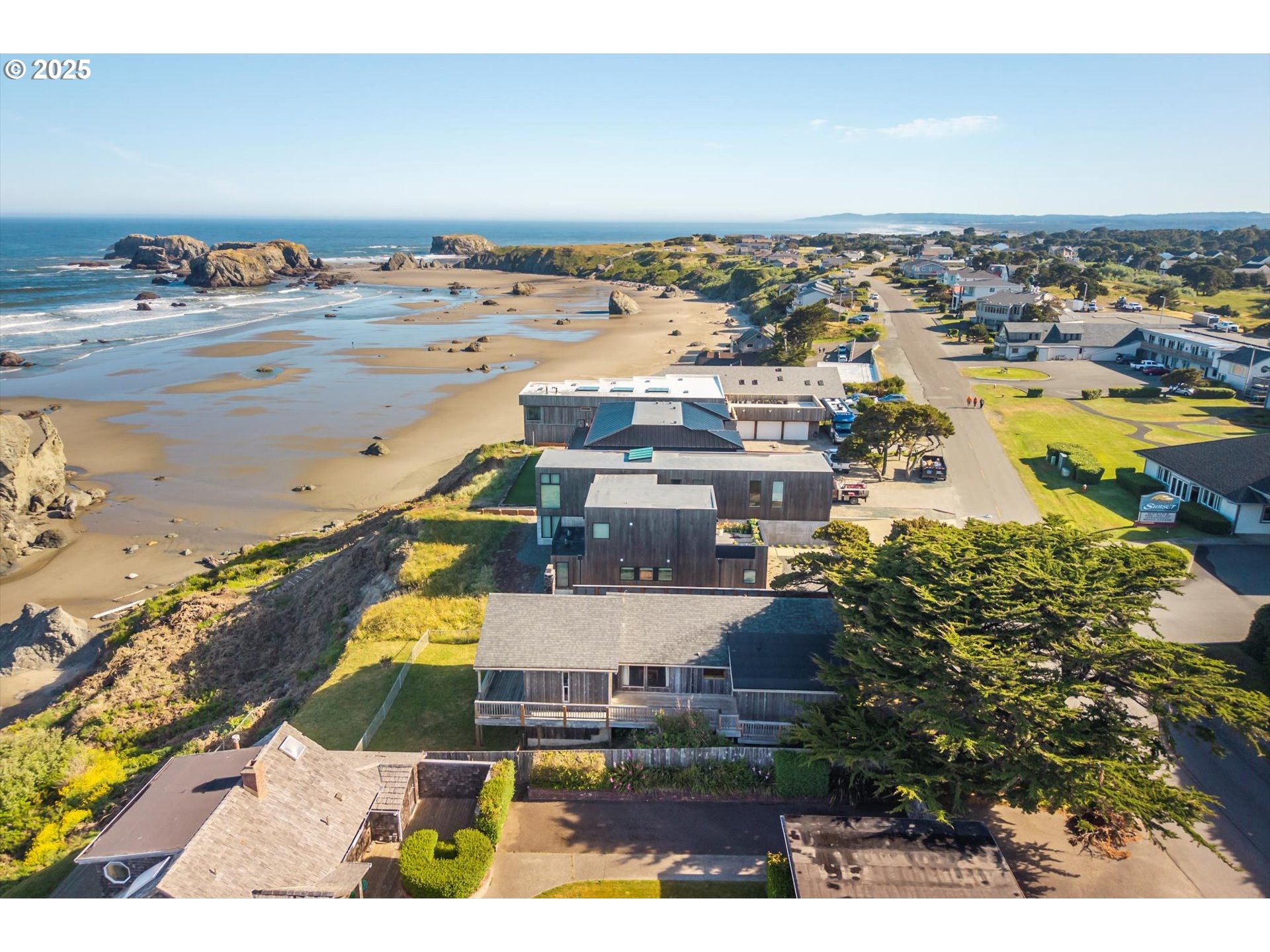 1920 Beach Loop Road Bandon, OR 97411 - Photo 26 of 34