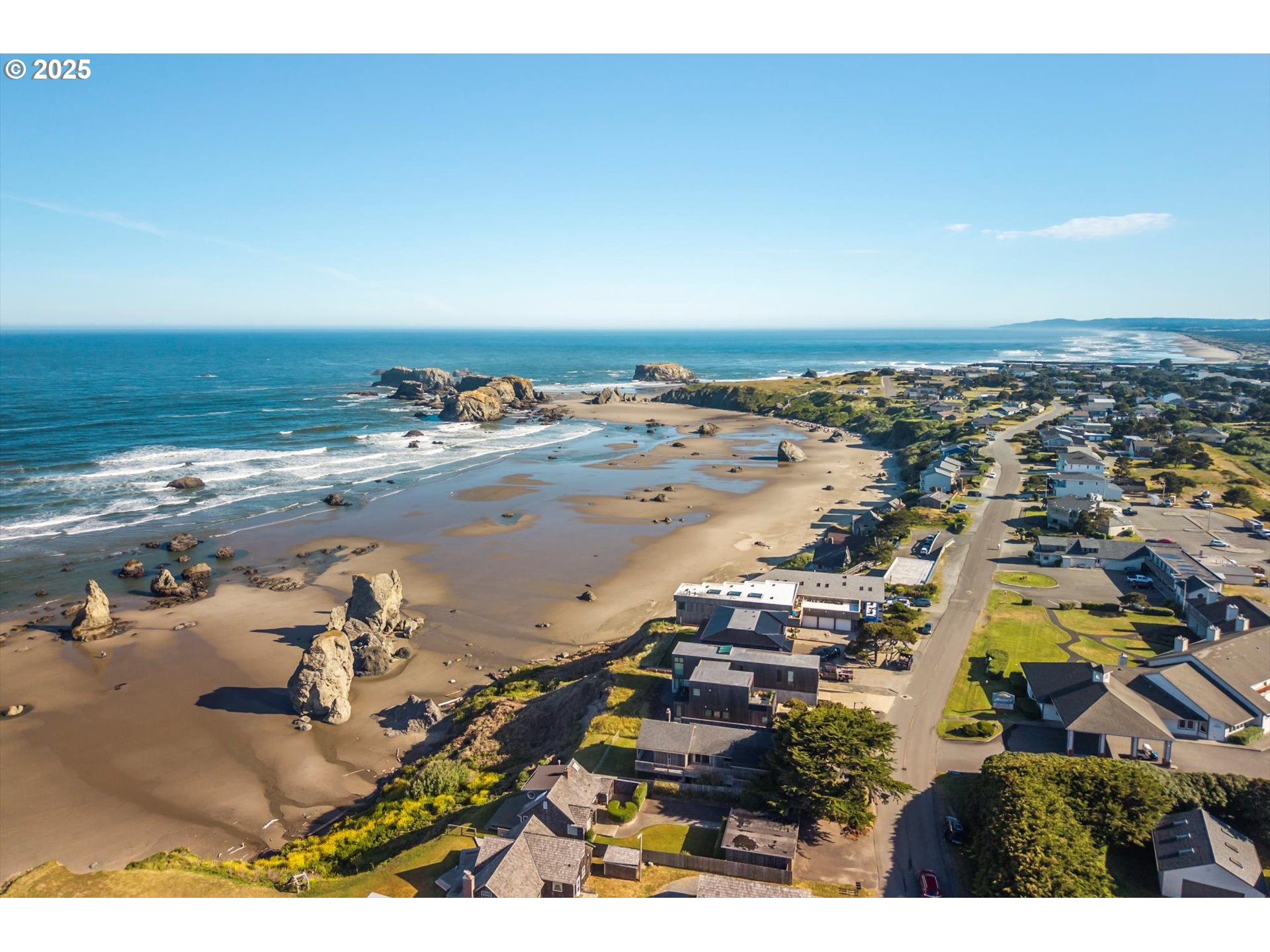 1920 Beach Loop Road Bandon, OR 97411 - Photo 30 of 34