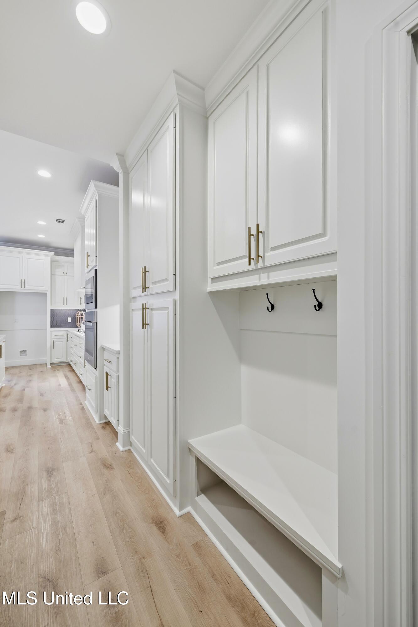 230 Bronson Bend Flowood, MS 39232 - Photo 16 of 36 230 Bronson Bend \ Home Tours MS (15)[12