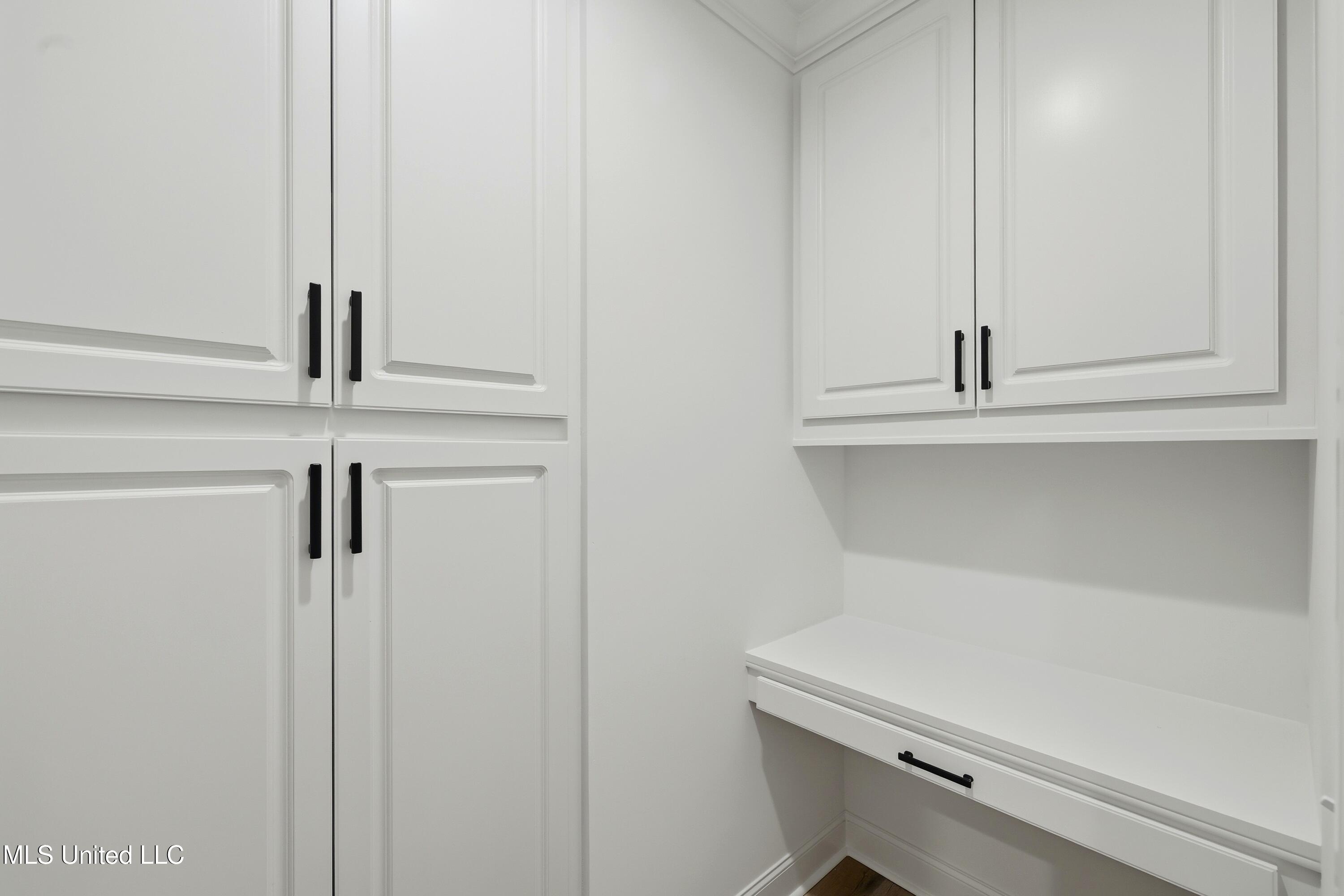 230 Bronson Bend Flowood, MS 39232 - Photo 18 of 36 230 Bronson Bend \ Home Tours MS (17)[12